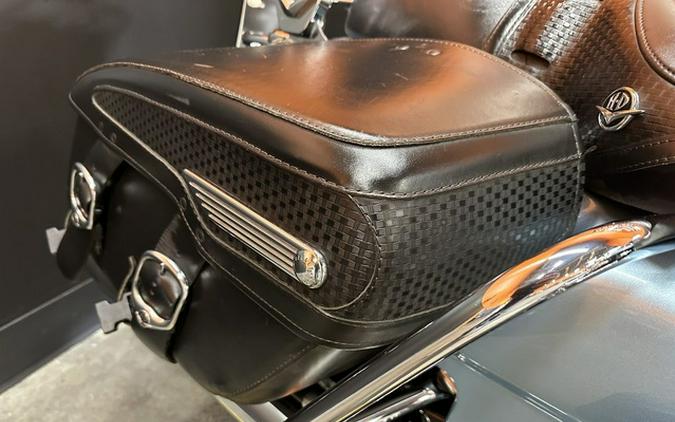 2008 Harley-Davidson FLHRC - Road King Classic