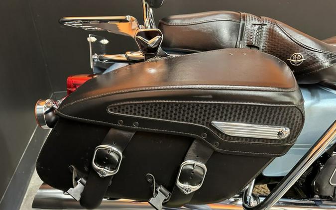 2008 Harley-Davidson FLHRC - Road King Classic