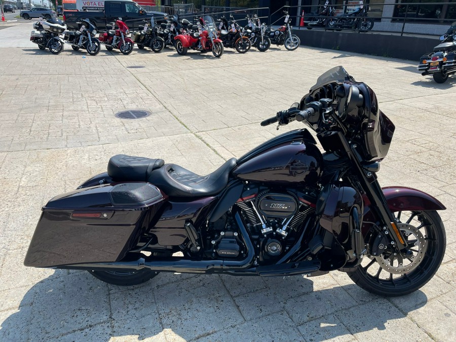 2019 HarleyDavidson® CVO™ Street Glide® Black Forest for sale in