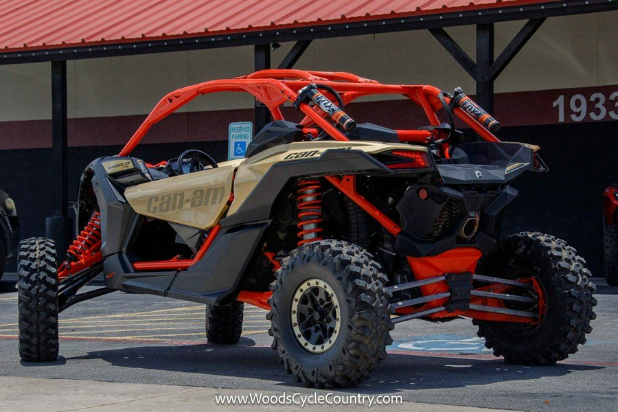 2017 Can-Am™ Maverick X3 X rs TURBO R