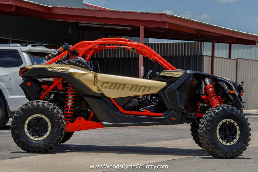 2017 Can-Am™ Maverick X3 X rs TURBO R