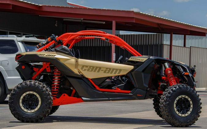 2017 Can-Am™ Maverick X3 X rs TURBO R