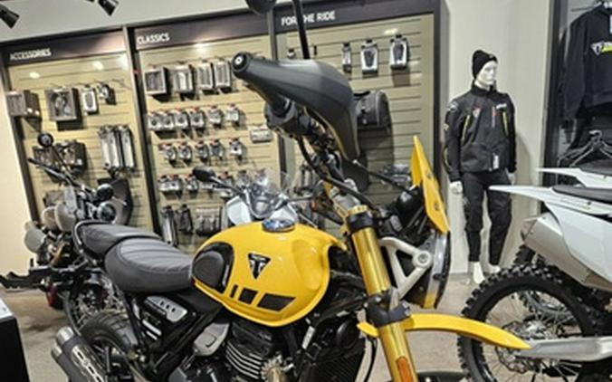 2026 Triumph Scrambler 400 XC Racing Yellow
