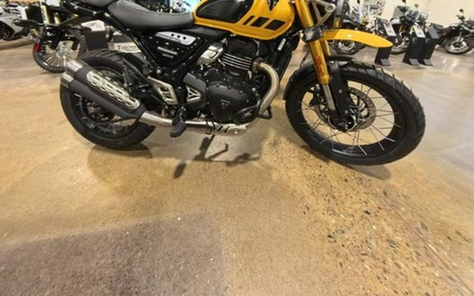 2026 Triumph Scrambler 400 XC Racing Yellow