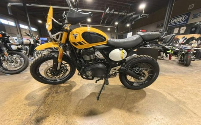 2026 Triumph Scrambler 400 XC Racing Yellow