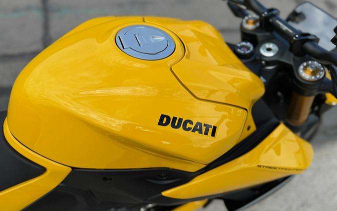 2026 Ducati Streetfighter V2 S