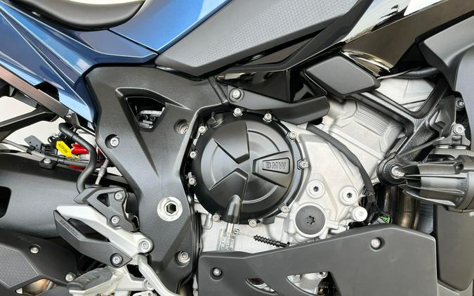 2026 BMW S 1000 XR