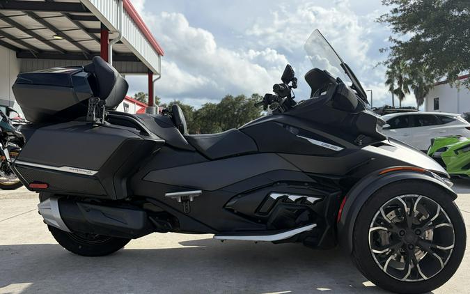 2023 Can-Am SPYDER RT 1330 SE6 BL
