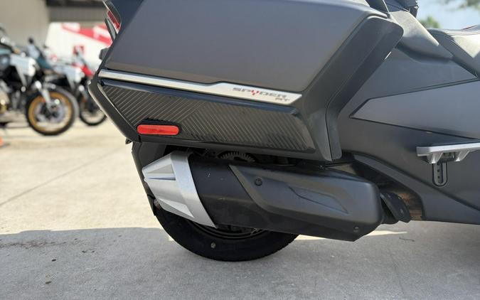 2023 Can-Am SPYDER RT 1330 SE6 BL