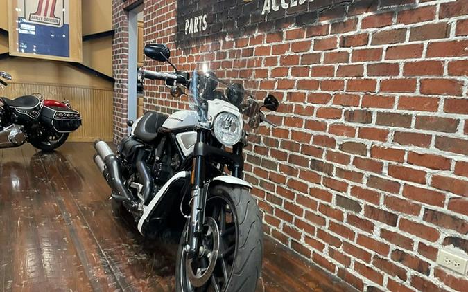 2017 Harley-Davidson VRSCDX - Night Rod Special