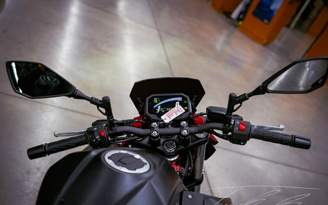 2025 Kawasaki Z500 SE ABS