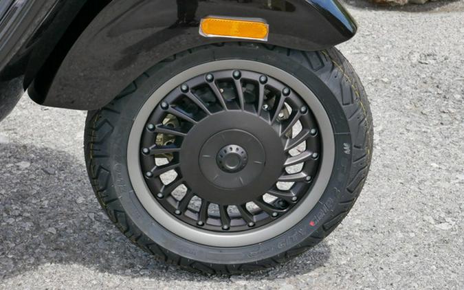 2026 Vespa EVB1M5BUSE
