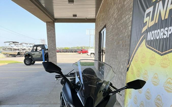 2025 Kawasaki Ninja 500 SE ABS