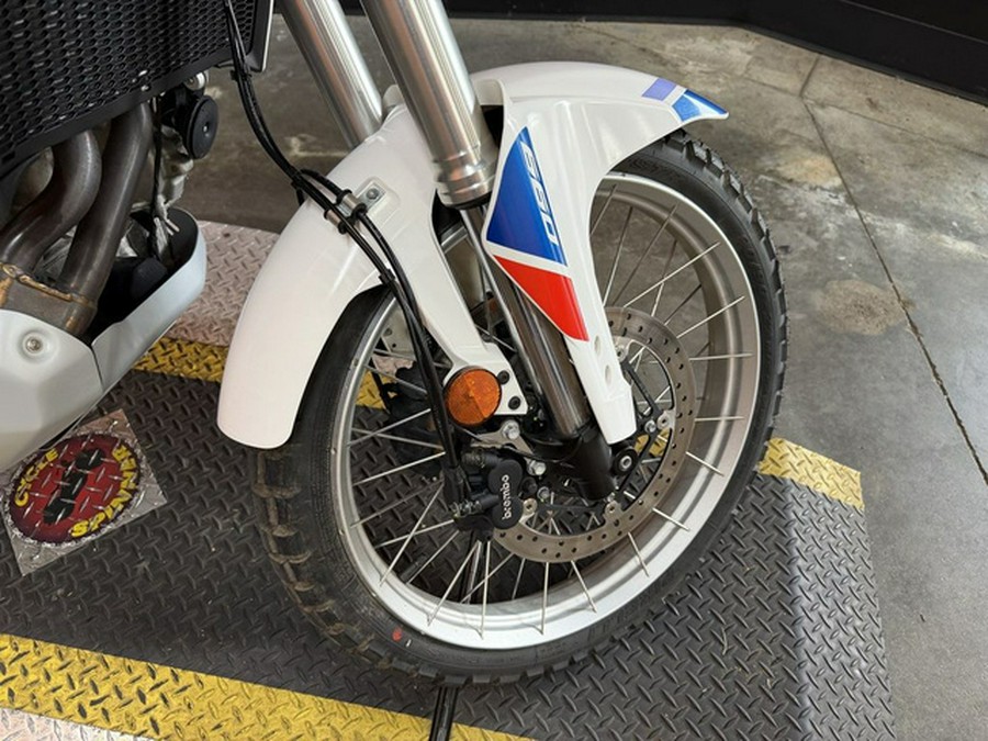 2022 Aprilia Tuareg 660