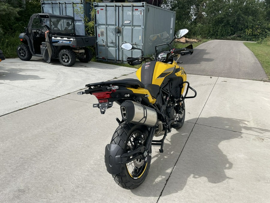 2024 Benelli TRK502X - YELLOW