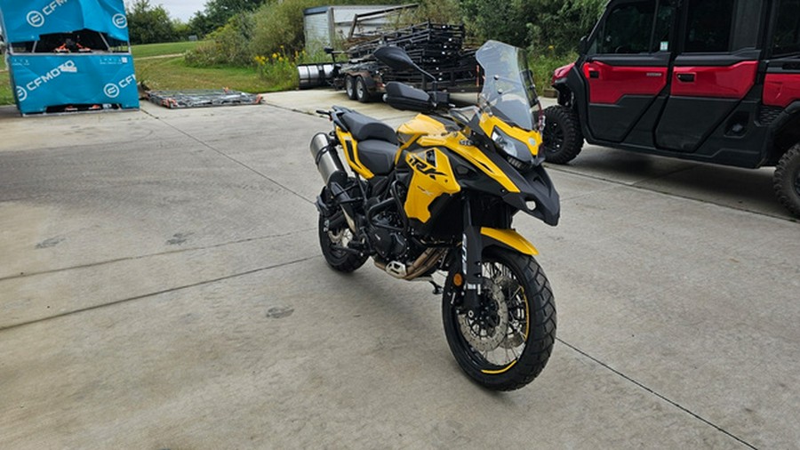 2024 Benelli TRK502X - YELLOW