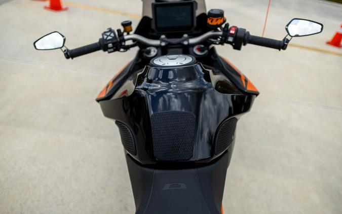 2020 KTM 1290 Super Duke GT