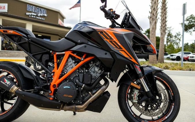 2020 KTM 1290 Super Duke GT