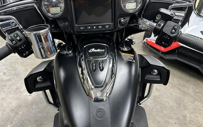 2020 Indian Motorcycle® Roadmaster® Dark Horse® Thunder Black Smoke