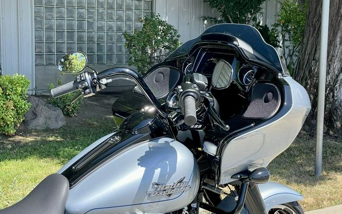 2024 Harley-Davidson® FLTRT - Road Glide® 3