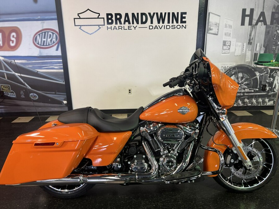 2023 Harley-Davidson Street Glide Special Baja Orange FLHXS