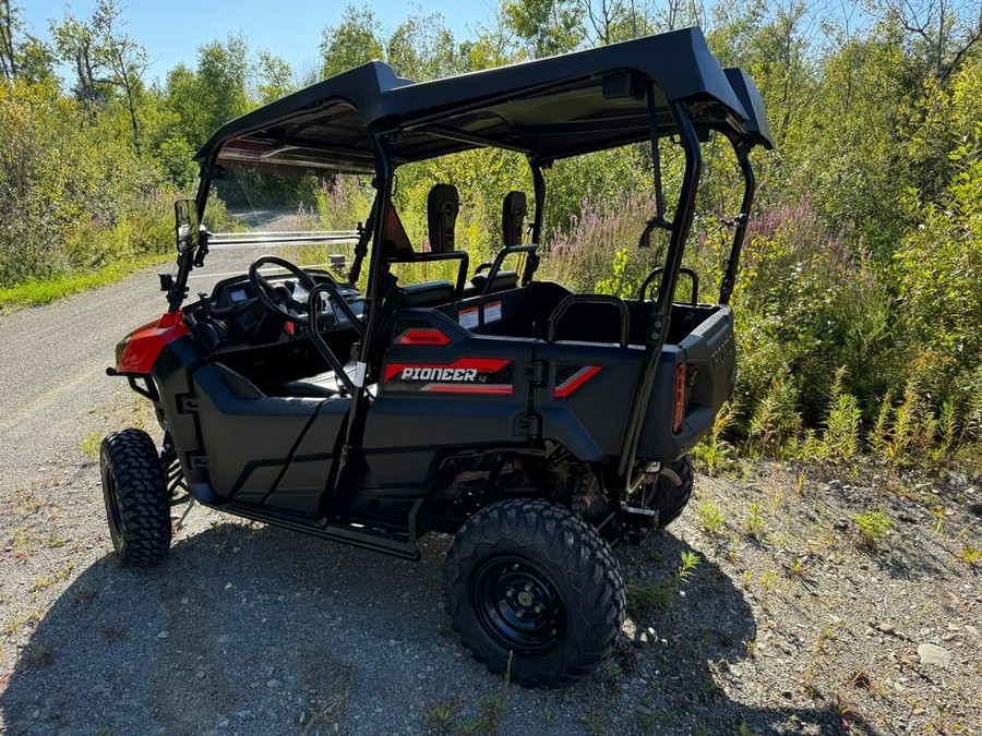 2017 Honda Pioneer 700-4