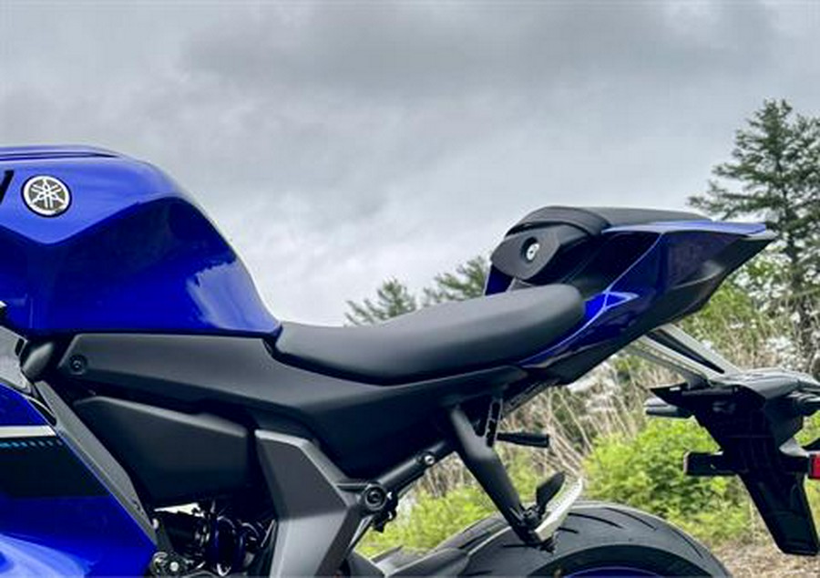 2025 Yamaha YZF-R7