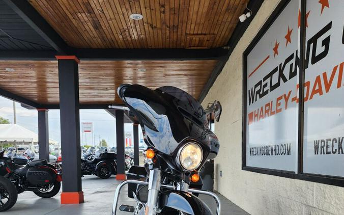 FLHXS 2017 Street Glide® Special