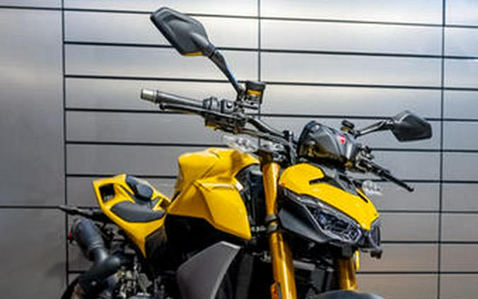 2027 Ducati Streetfighter V2 S Ducati Yellow
