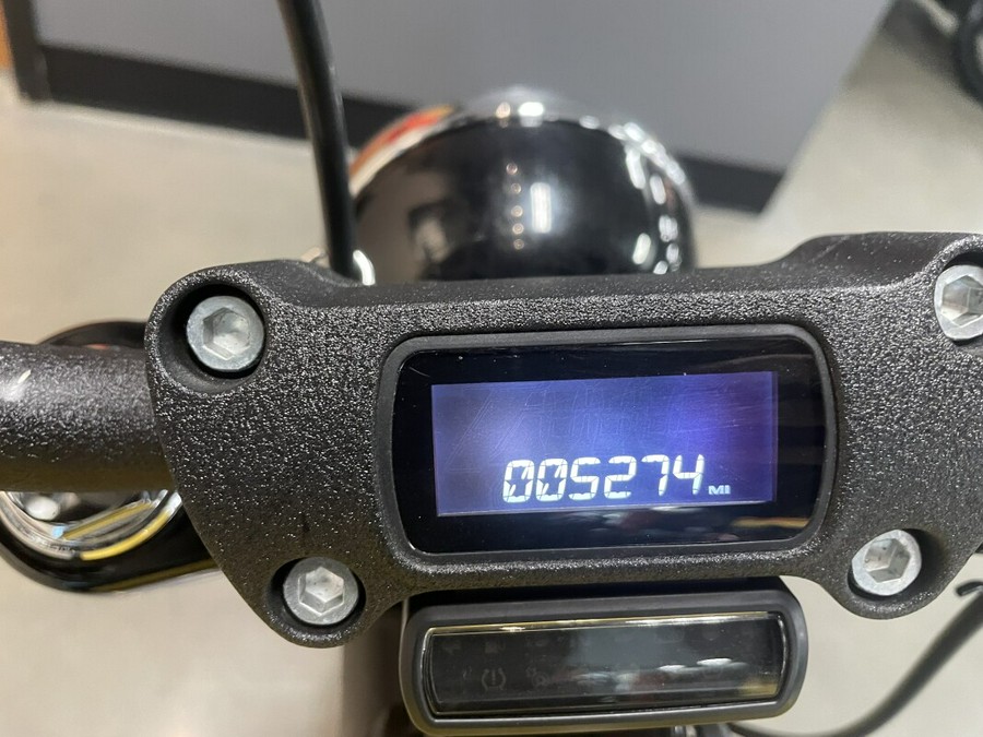 2023 Harley-Davidson® Street Bob® 114 Industrial Yellow