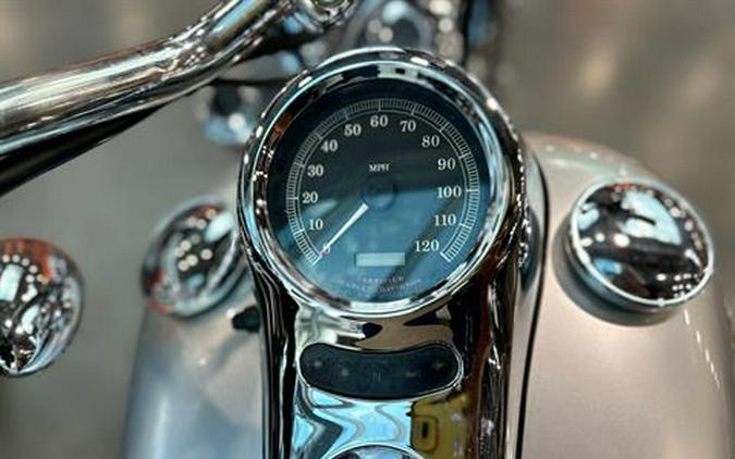 2003 Harley-Davidson FXSTD/FXSTDI Softail® Deuce™