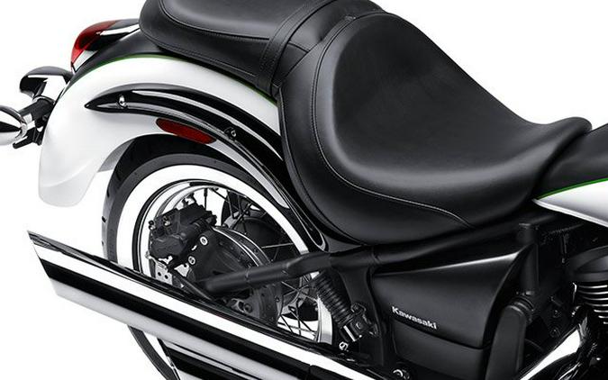 2015 Kawasaki Vulcan® 900 Classic