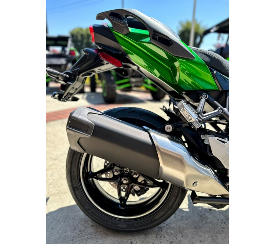 2023 Kawasaki Ninja® H2® SX SE