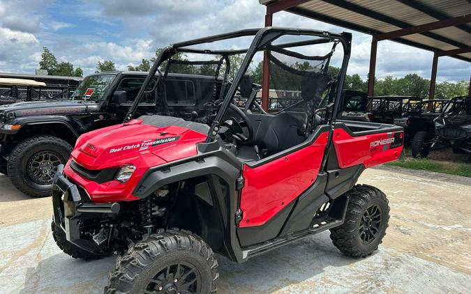 2024 HONDA Pioneer 1000 Deluxe