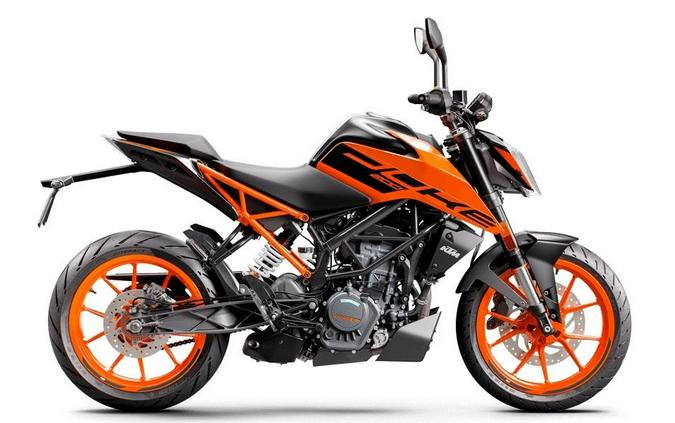 2020 KTM 200 Duke Review: Urban Motorcycle (15 Fast Facts)