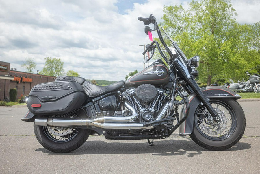 2018 Harley-Davidson® FLHCS - Softail® Heritage Classic 114