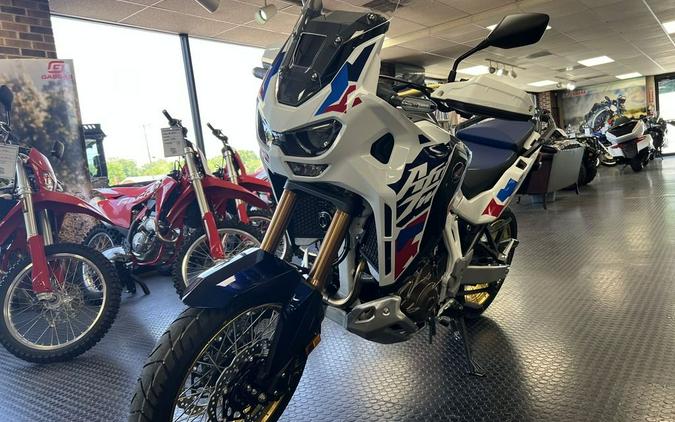 2024 Honda® Africa Twin Adventure Sports ES