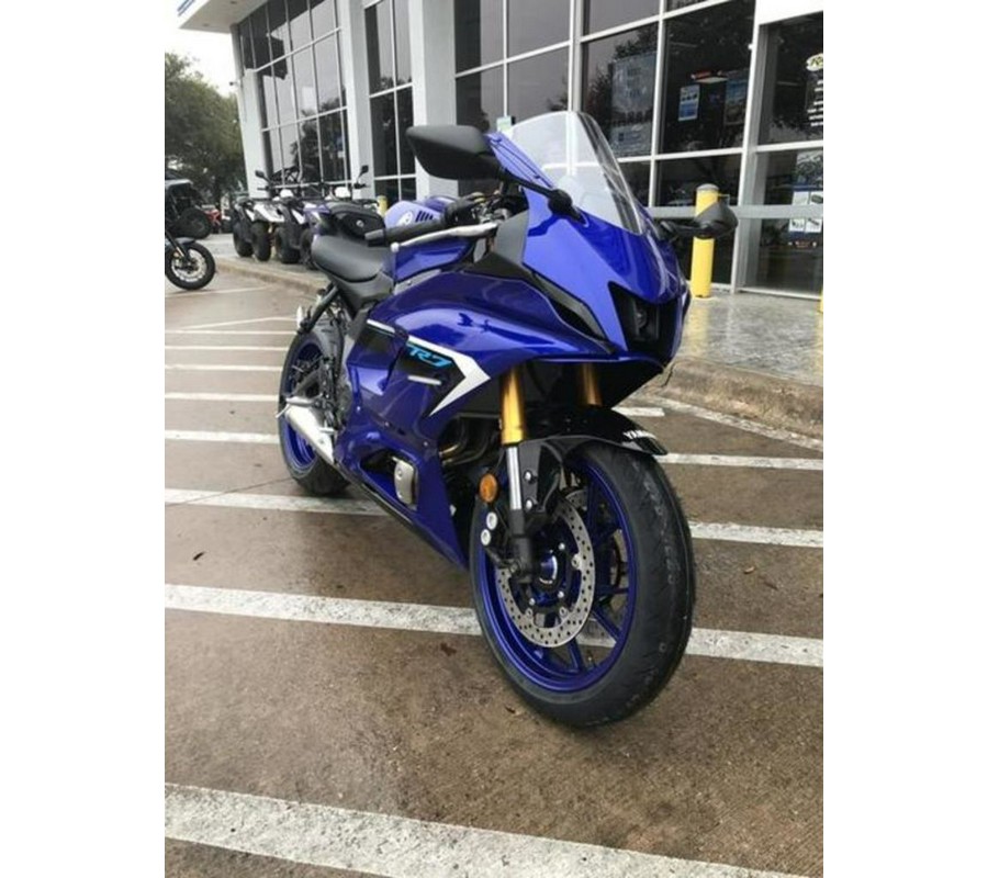 2025 Yamaha YZF-R7