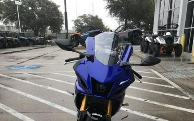 2025 Yamaha YZF-R7