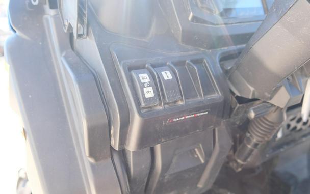 2023 CAN-AM SSV DEF MAX XT 64 HD10 BE 23 XT HD10