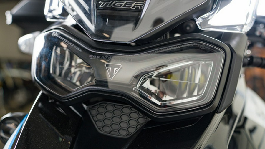 2026 Triumph Tiger 900 Alpine Edition