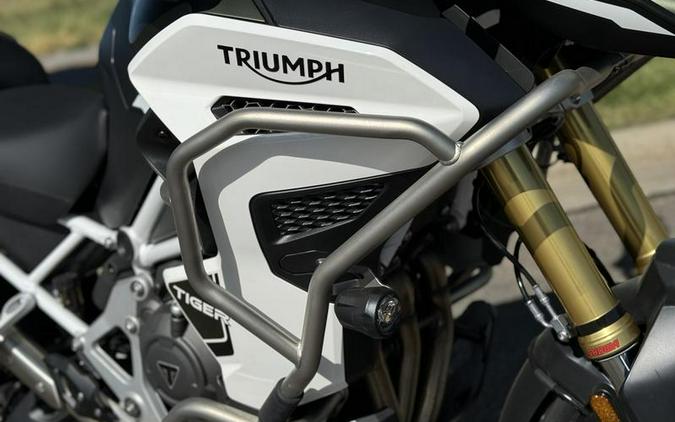 2024 Triumph Tiger 1200 Rally Explorer Matt Khaki Green