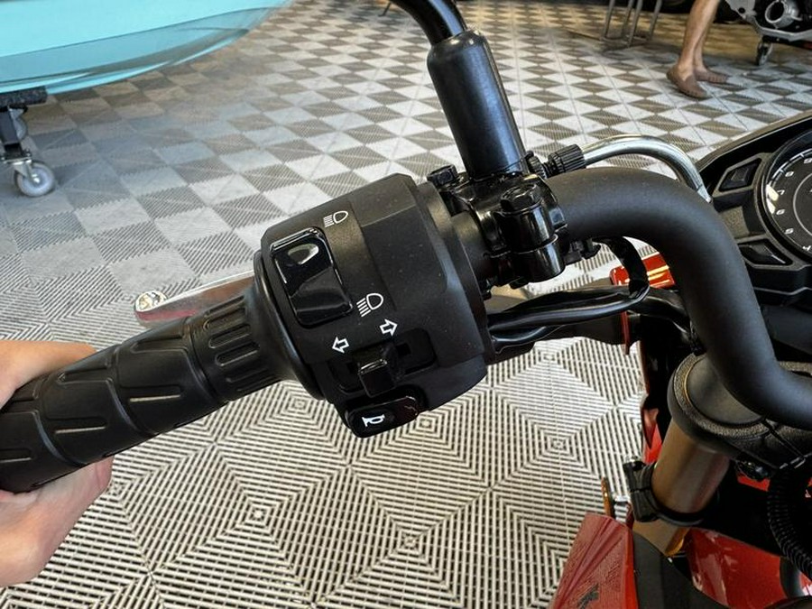 2025 Kawasaki Z125 PRO