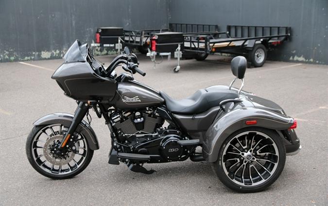 2023 HARLEY DAVIDSON ROAD GLIDE 3