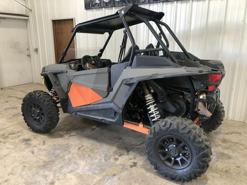 2018 Polaris® RZR XP® Turbo EPS FOX Edition Matte Sunset Red