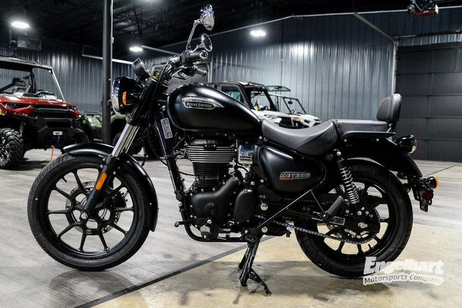 2023 Royal Enfield Meteor 350 Stellar Black