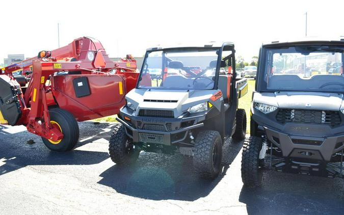 2024 Polaris® Commercial Pro XD Full-Size Gas