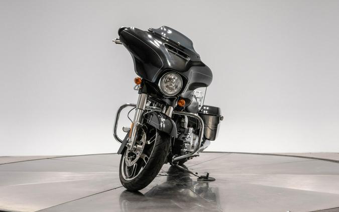 2015 HARLEY-DAVIDSON FLHXS STREET GLIDE SPECIAL in Vivid Black