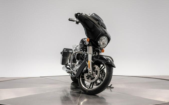 2015 HARLEY-DAVIDSON FLHXS STREET GLIDE SPECIAL in Vivid Black
