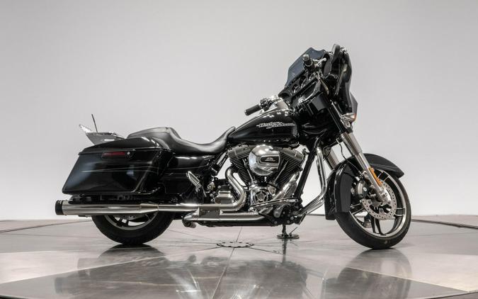 2015 HARLEY-DAVIDSON FLHXS STREET GLIDE SPECIAL in Vivid Black
